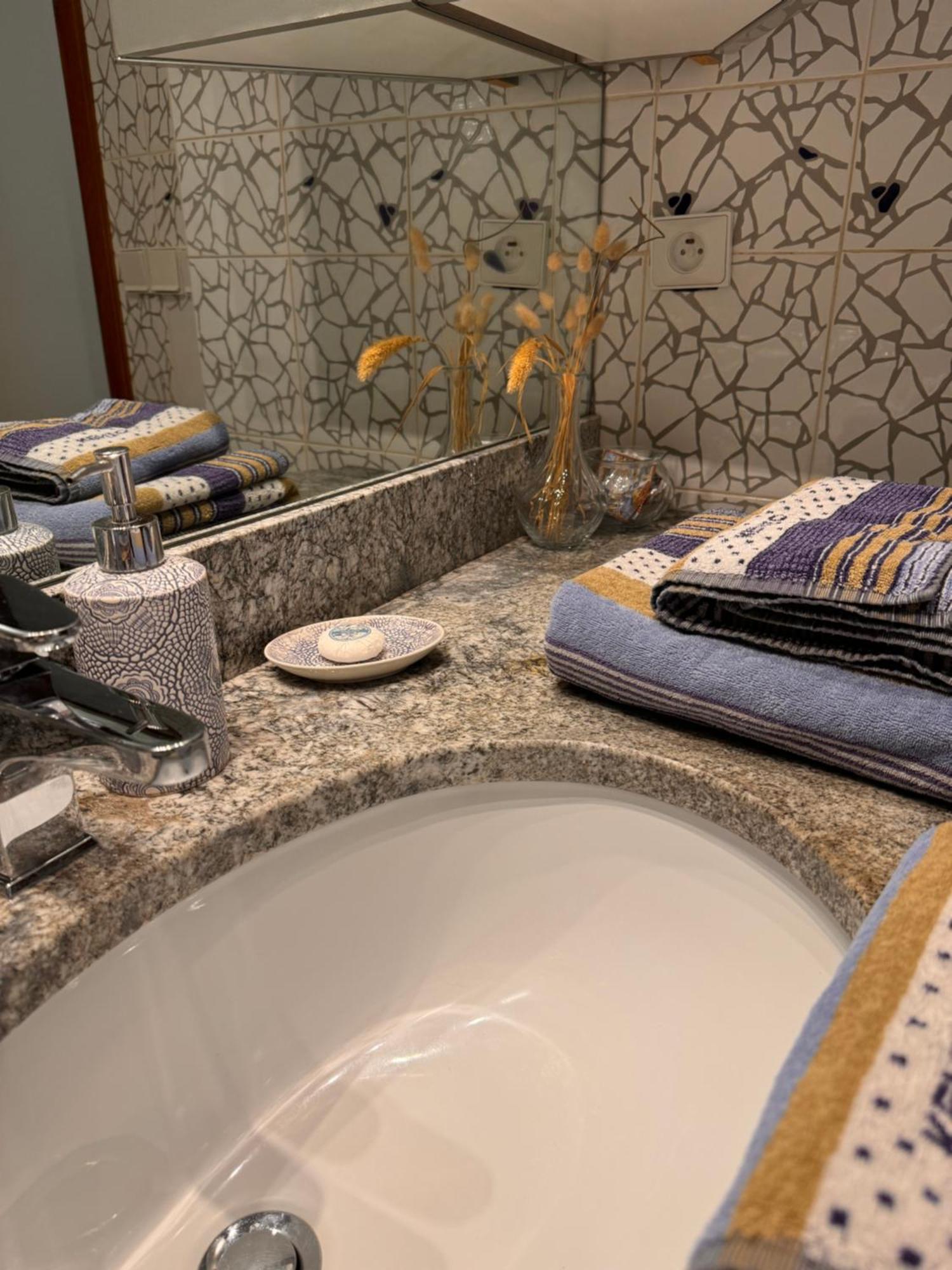 Villa L'élégante à Saint-Paul-de-Vence Extérieur photo